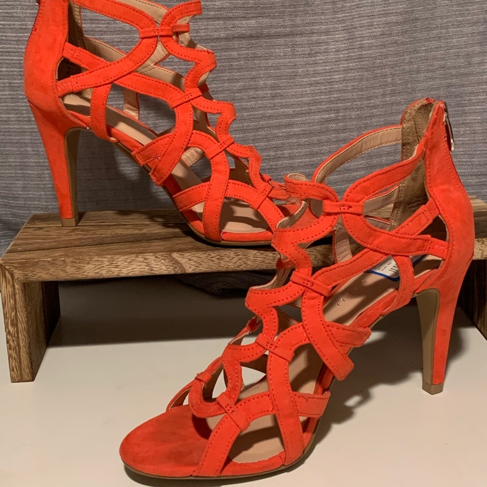 Pretty ankle high heels